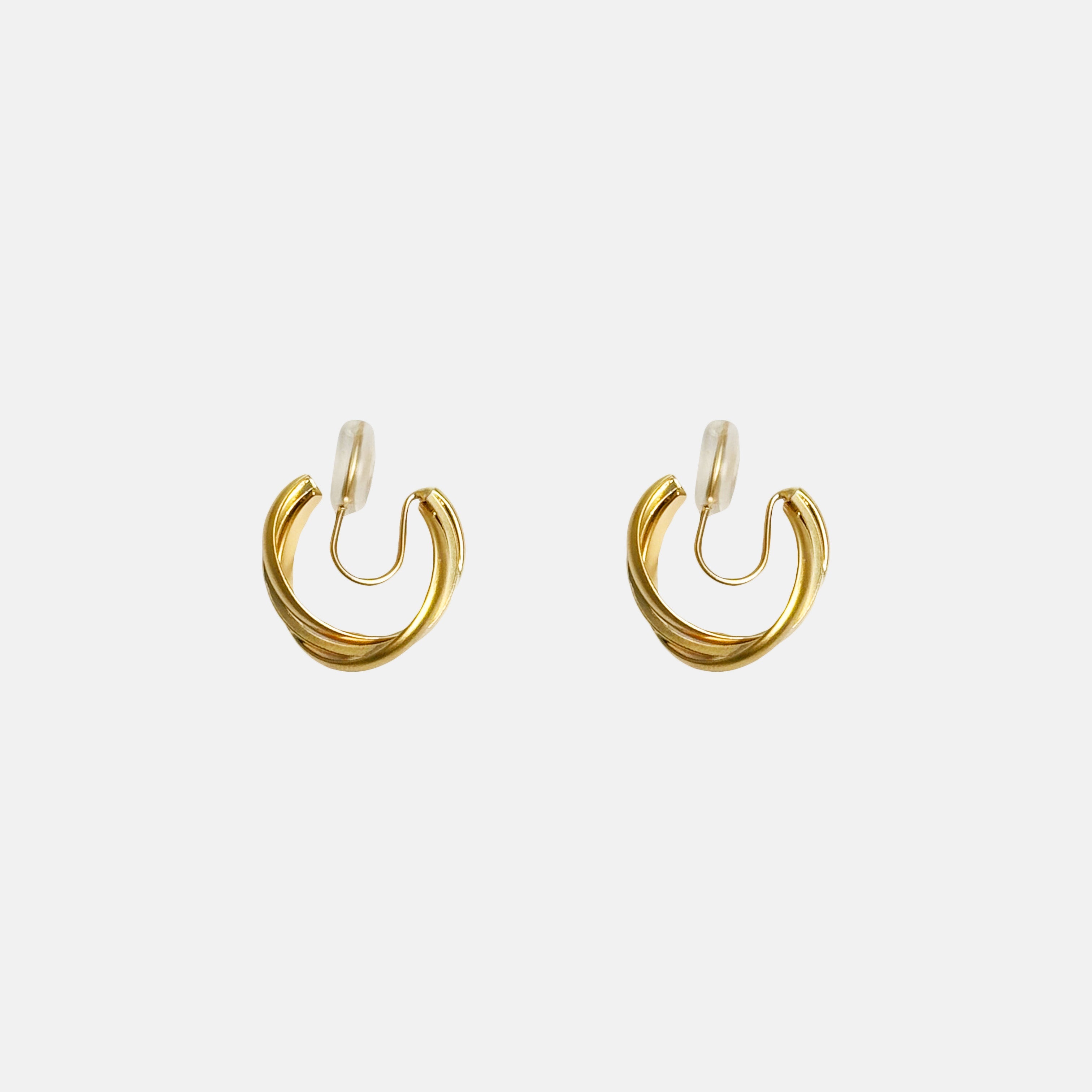 clip-on earrings by SOMIY – pain-free non-pierced jewelry for everyday wear