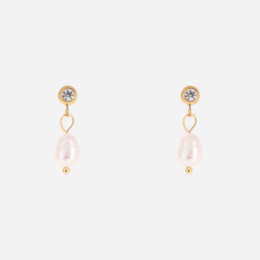 Gold Pearl Resinstud clip-on earrings by SOMIY – pain-free non-pierced jewelry for everyday wear