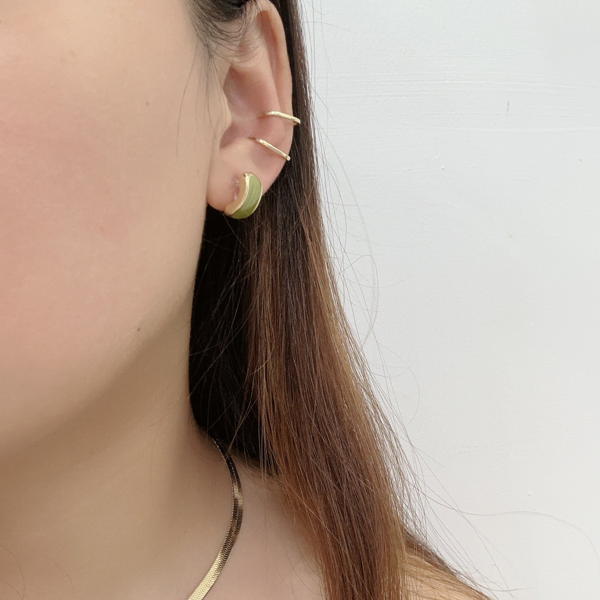 Goldstud clip-on earrings by SOMIY – pain-free non-pierced jewelry for everyday wear