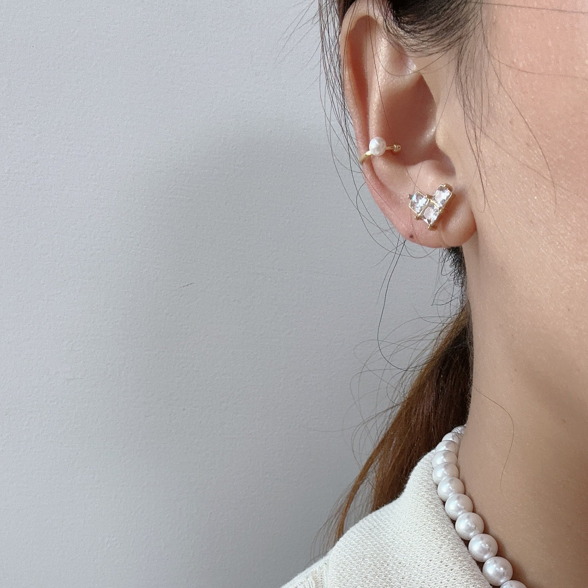 Goldstud clip-on earrings by SOMIY – pain-free non-pierced jewelry for everyday wear