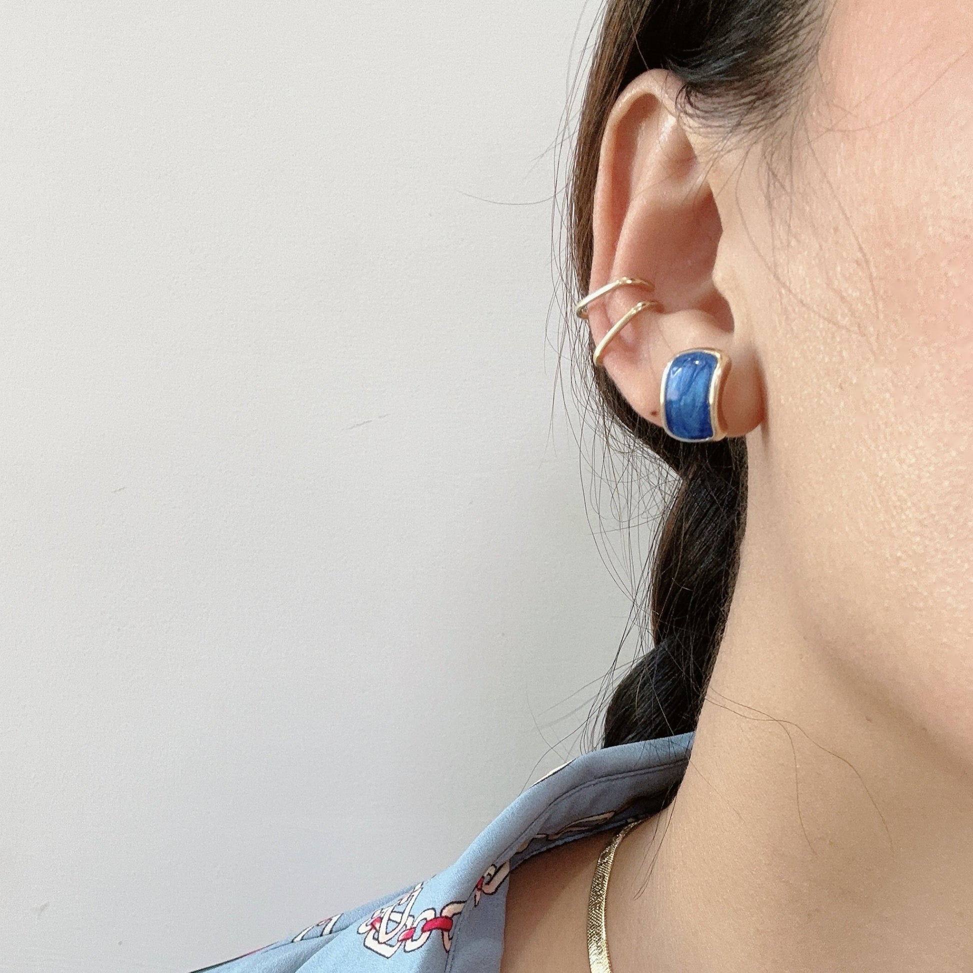 Goldstud clip-on earrings by SOMIY – pain-free non-pierced jewelry for everyday wear