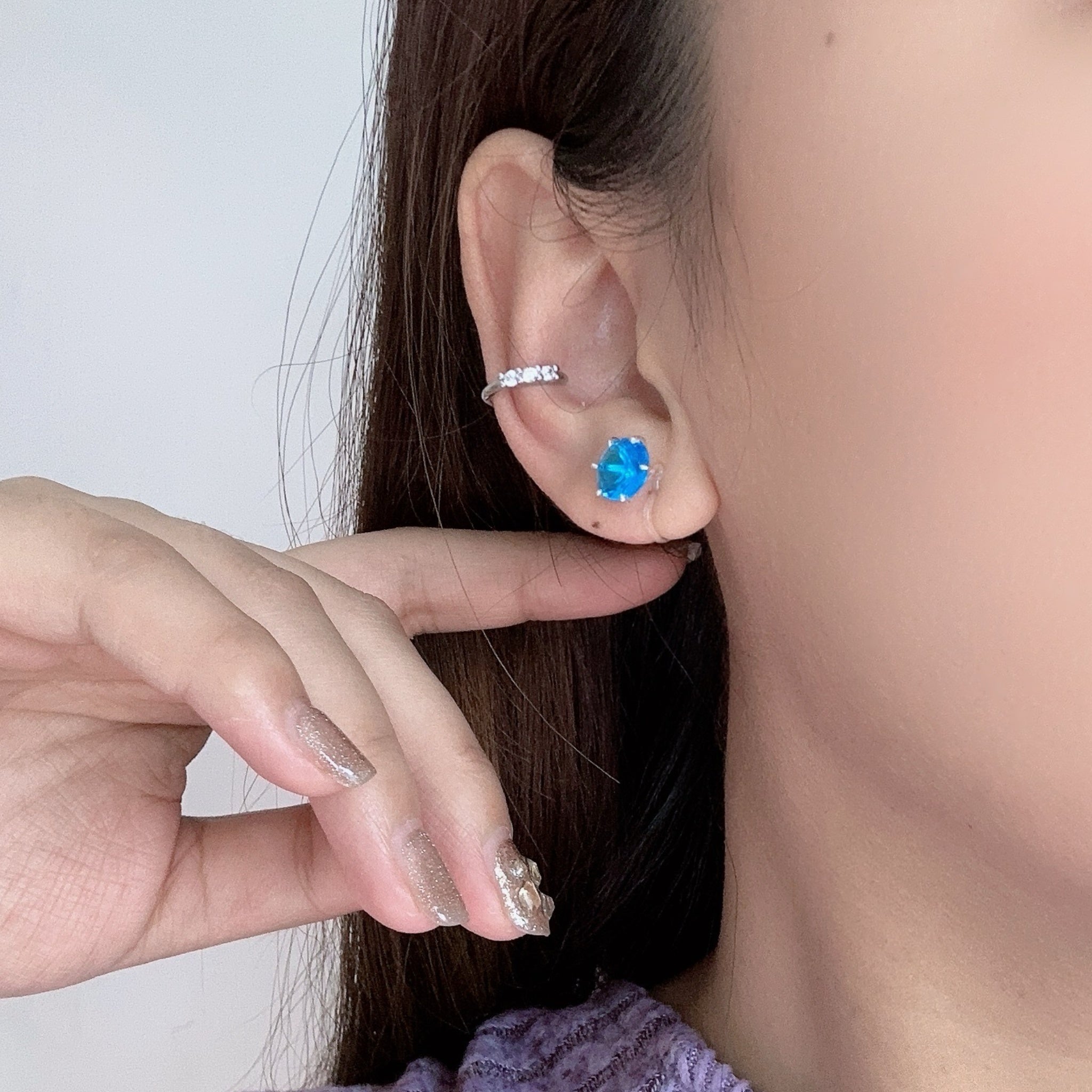 Silverstud clip-on earrings by SOMIY – pain-free non-pierced jewelry for everyday wear