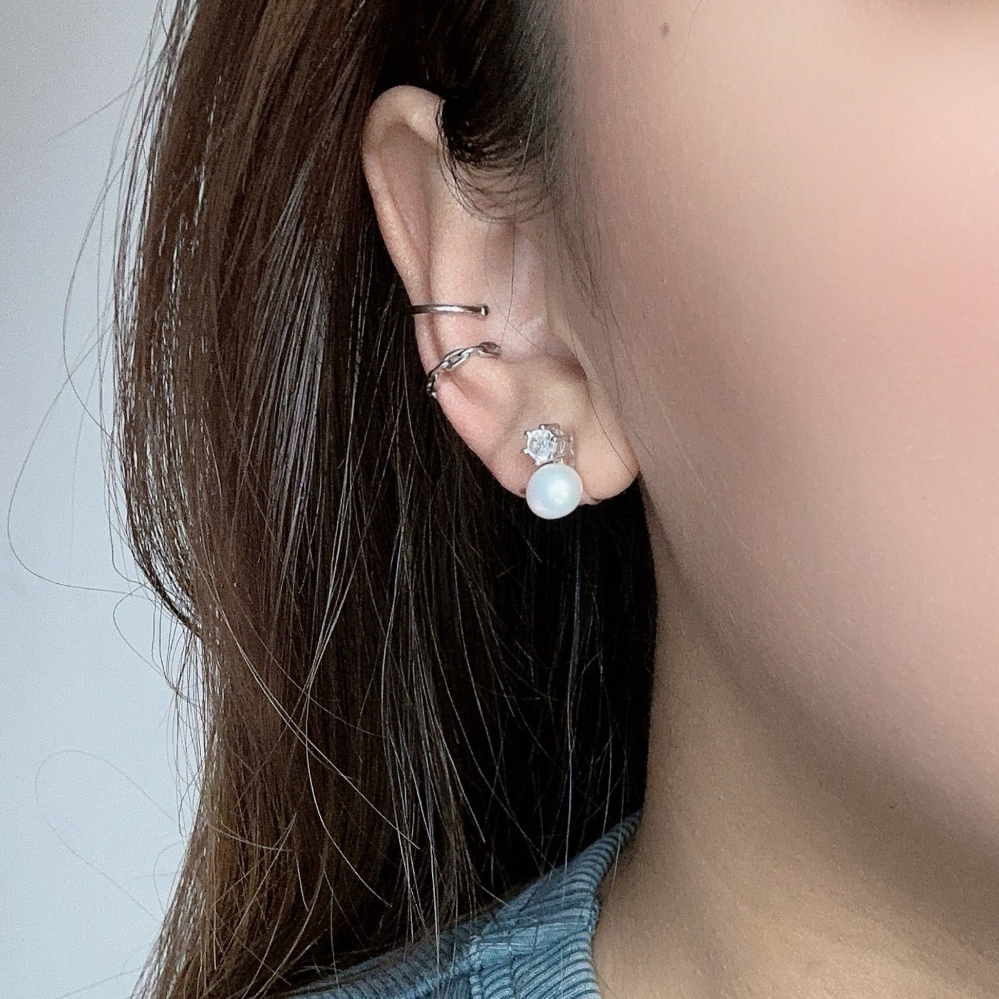 Silver Pearlstud clip-on earrings by SOMIY – pain-free non-pierced jewelry for everyday wear
