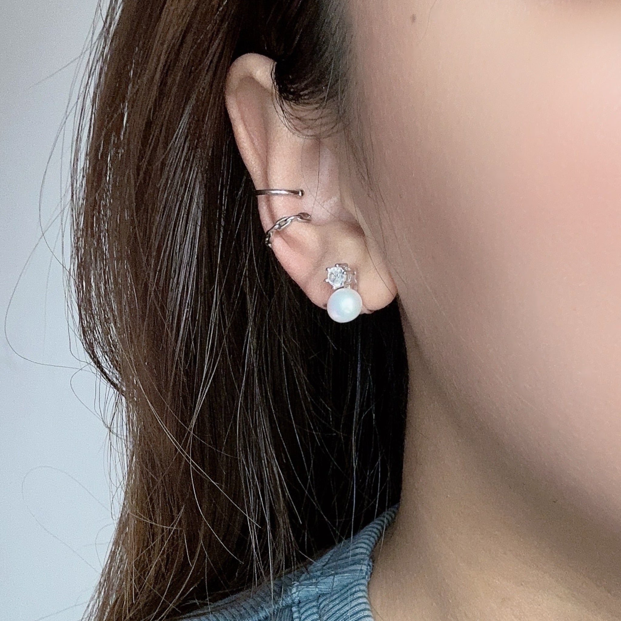 Silver Pearlstud clip-on earrings by SOMIY – pain-free non-pierced jewelry for everyday wear