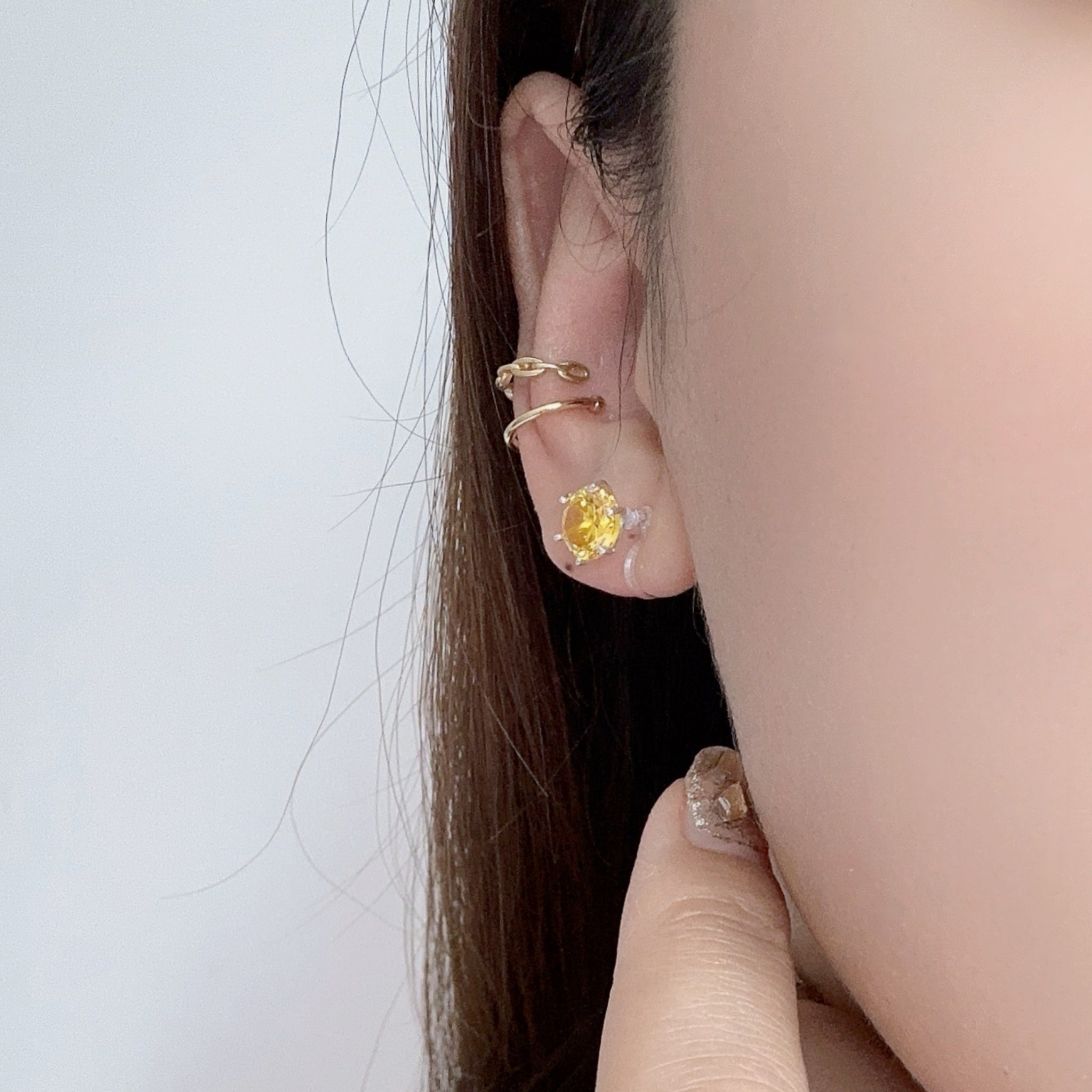 Silverclip-on earrings by SOMIY – pain-free non-pierced jewelry for everyday wear