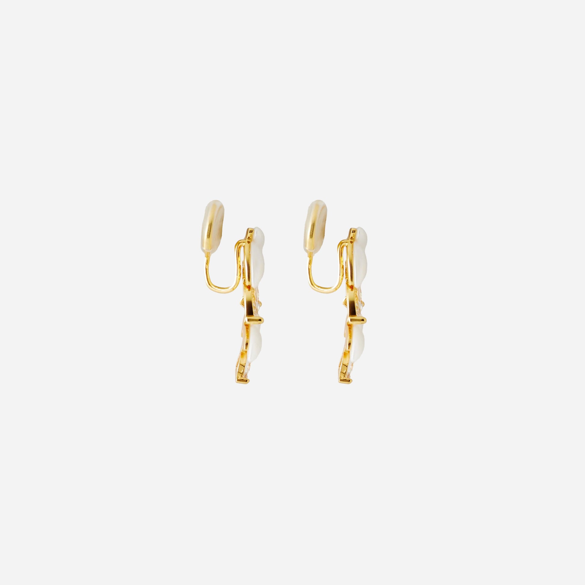 clip-on earrings by SOMIY – pain-free non-pierced jewelry for everyday wear