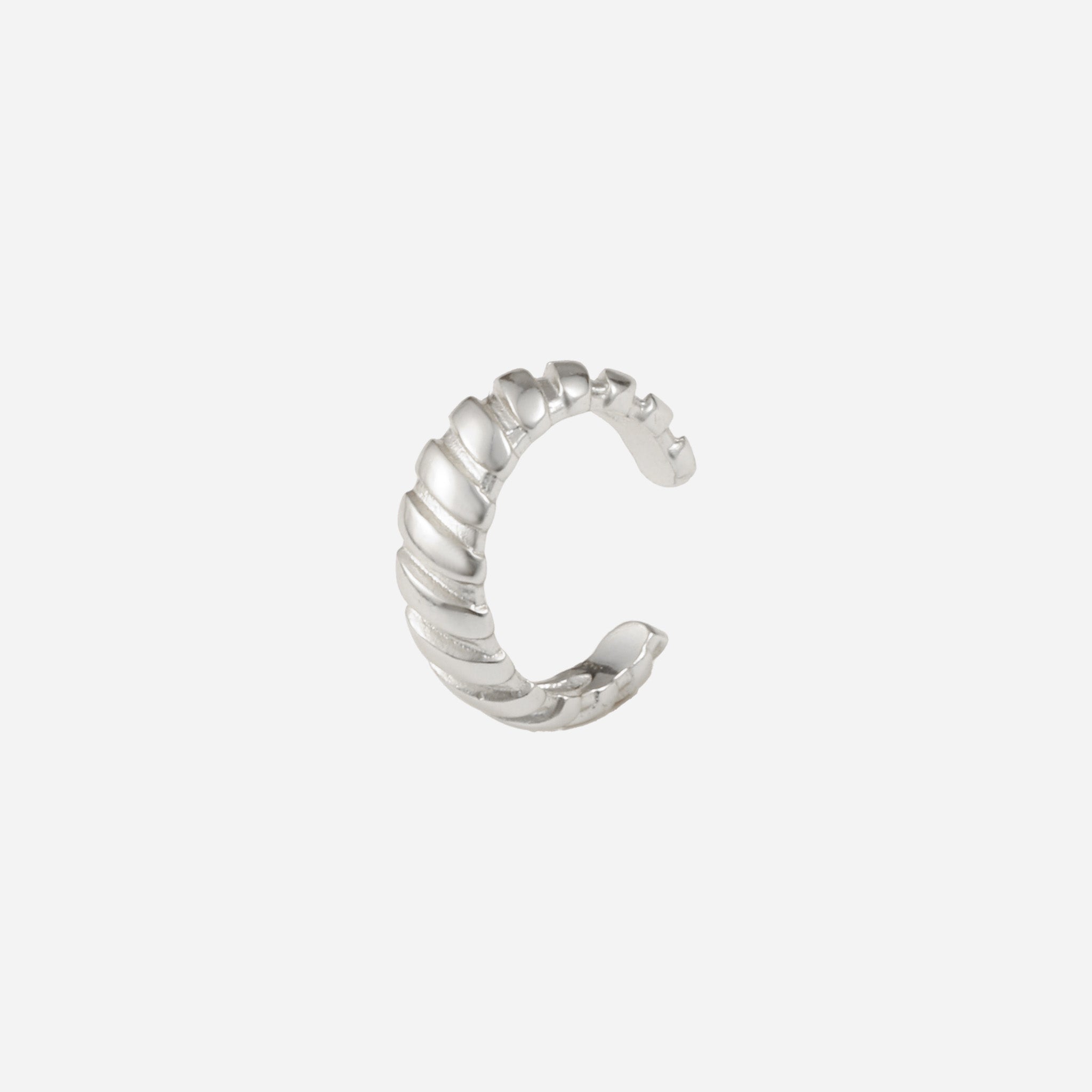 ear cuff by SOMIY – modern non-pierced jewelry for all-day comfort