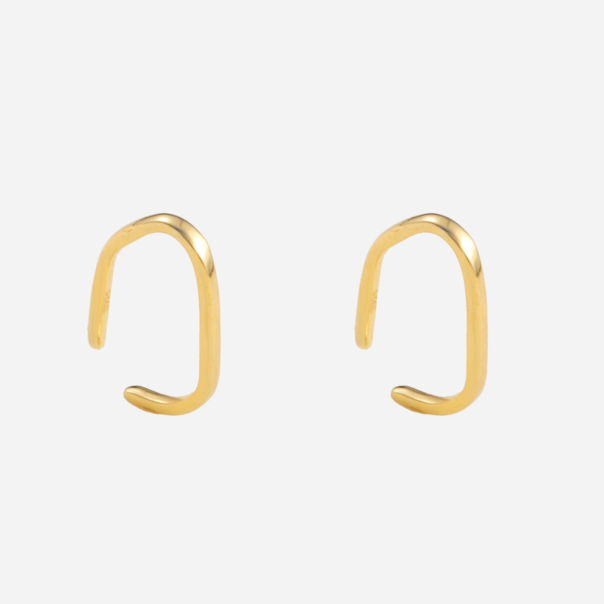 Gold Silverear cuff by SOMIY – modern non-pierced jewelry for all-day comfort