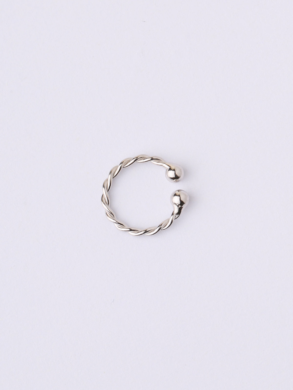 ear cuff by SOMIY – modern non-pierced jewelry for all-day comfort