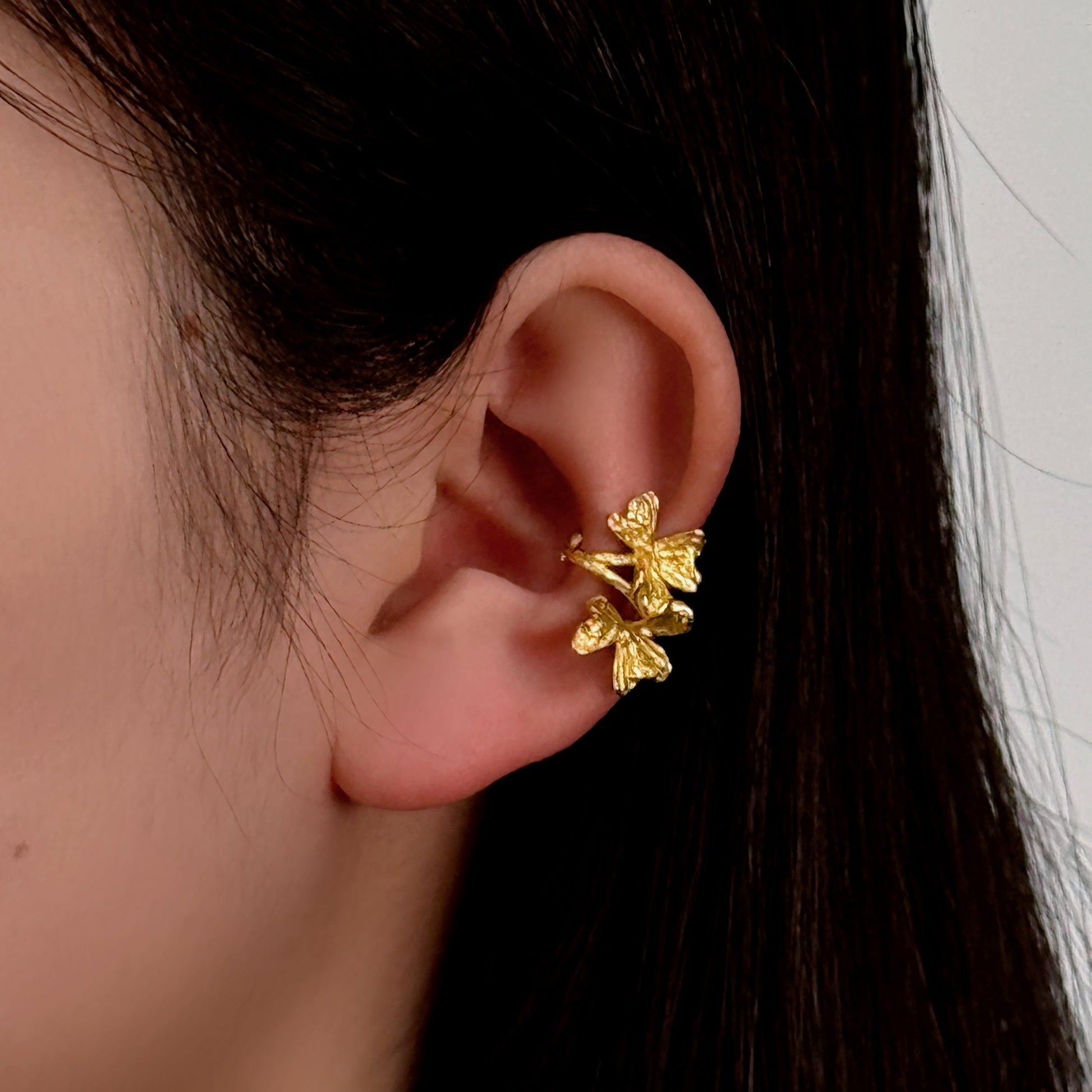 jewelry by SOMIY – elegant minimalist design for daily wear