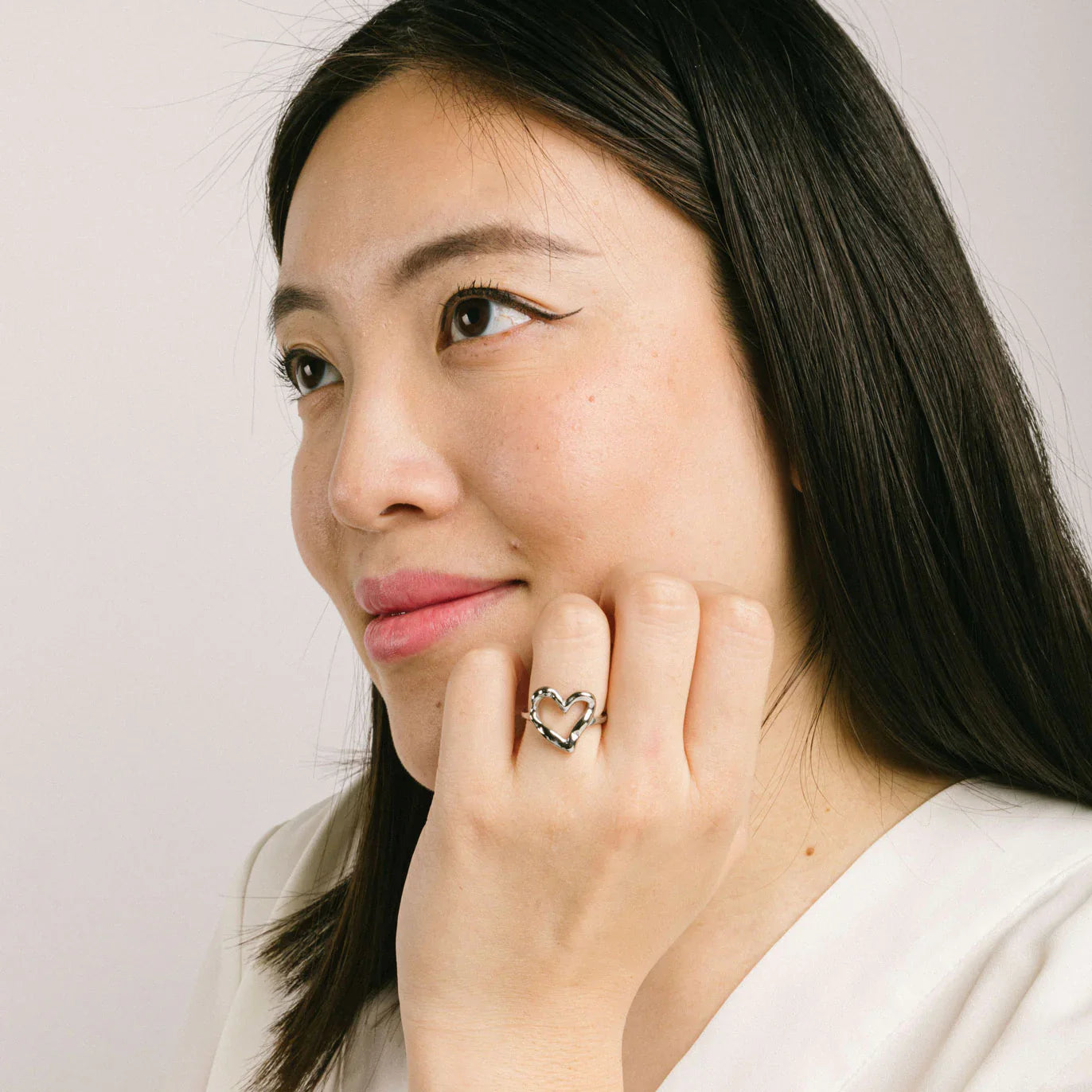 adjustable ring by SOMIY – elegant minimalist jewelry for everyday wear