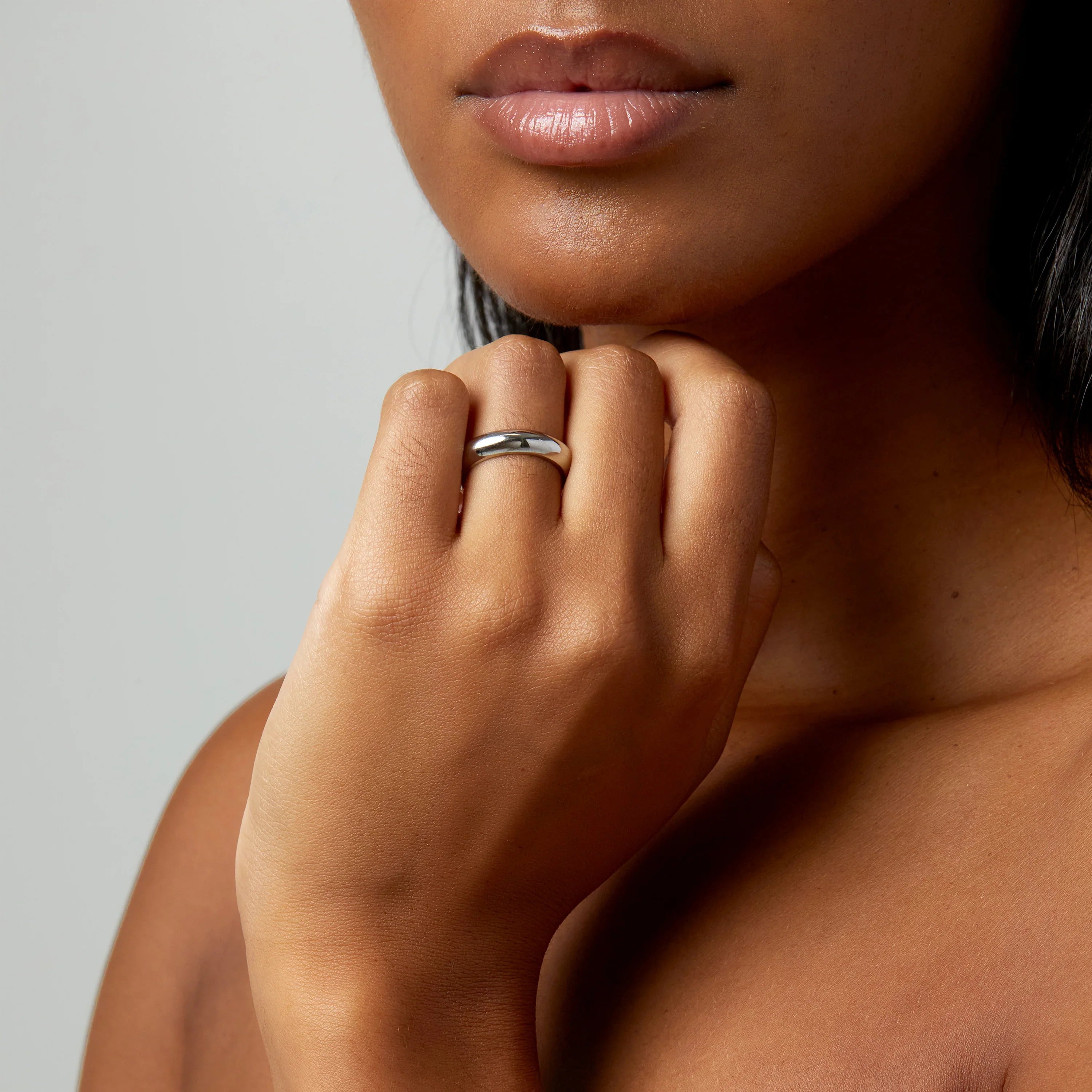 adjustable ring by SOMIY – elegant minimalist jewelry for everyday wear