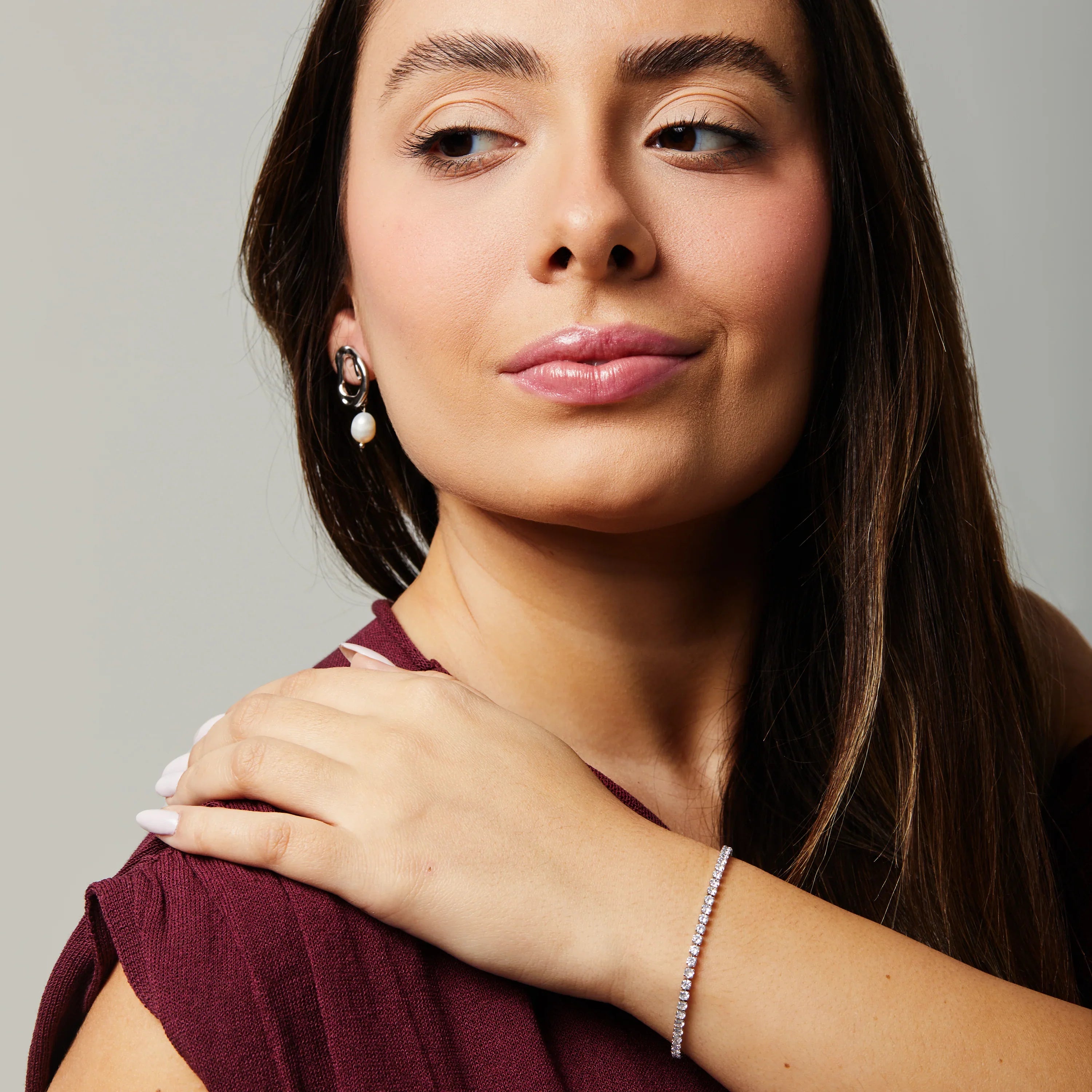 bracelet by SOMIY – elegant adjustable jewelry for daily comfort