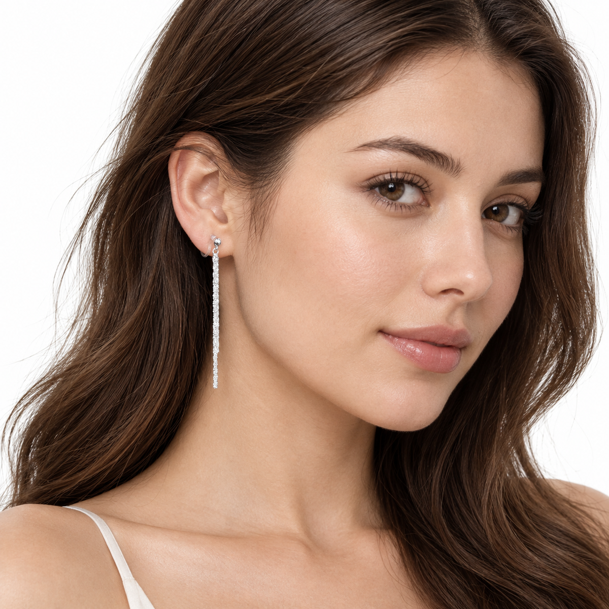 Model wearing SOMIY Round Top Chain Tassel Clip-On Dangle Earrings in silver