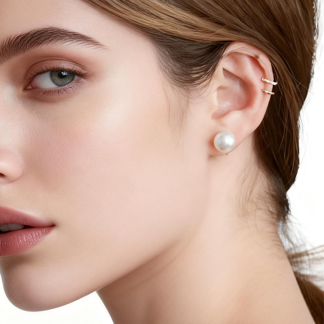 Large pearls Clip-on Stud Earrings