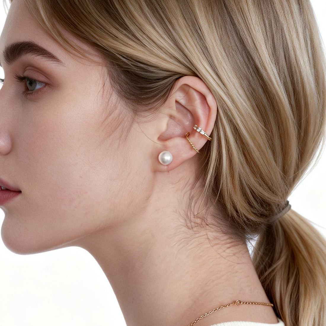 Medium pearl Clip-on Stud Earrings