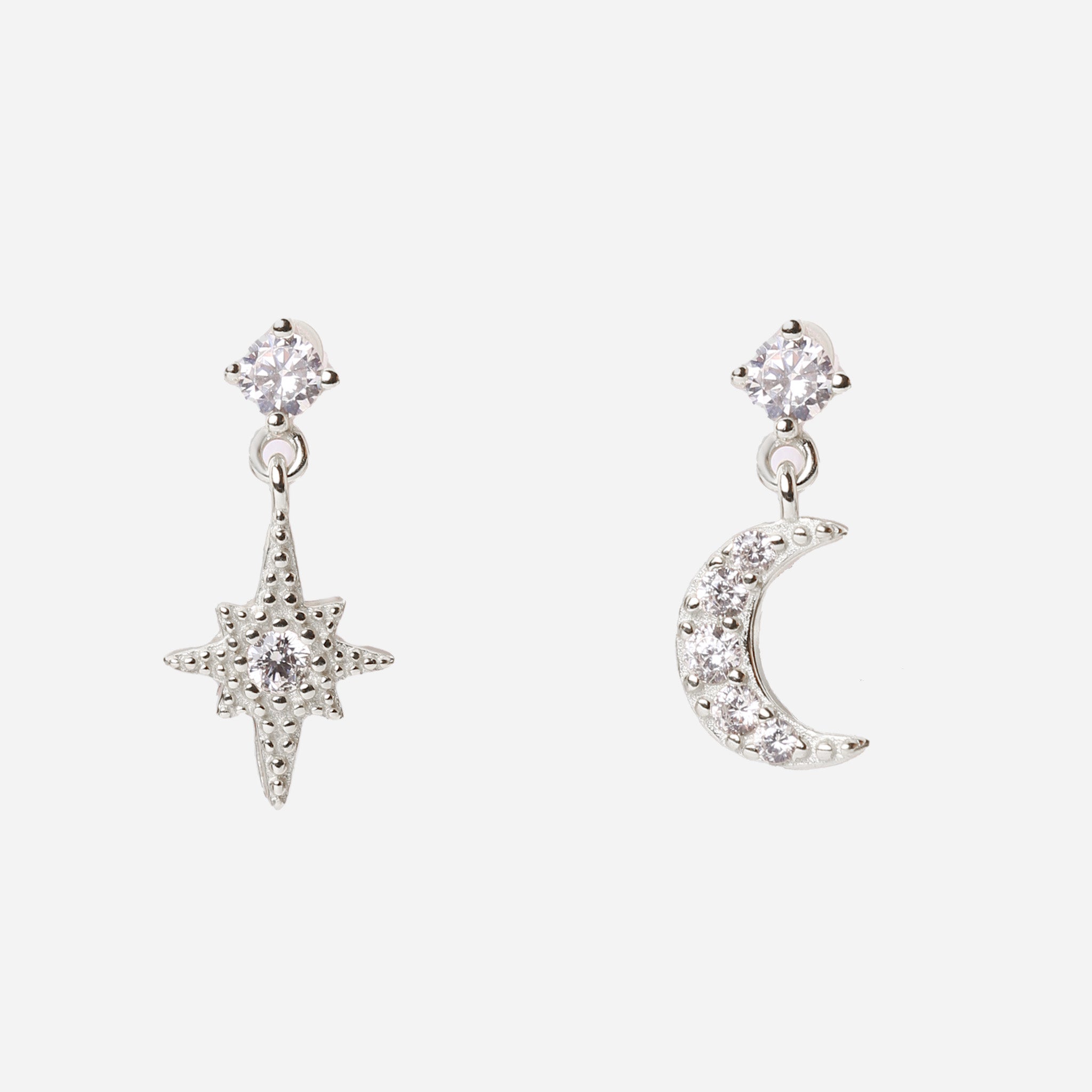 clip-on earrings by SOMIY – pain-free non-pierced jewelry for everyday wear