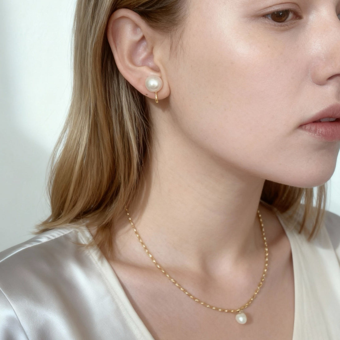 Pearl Mosquito Coil Earring